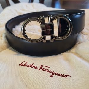 FERRAGAMO Men's Reversible Calfskin Leather Adjustable Gancini Belt Black/Brown